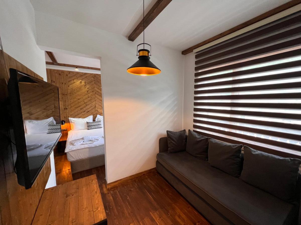 Mia'S Favorite Hotel マヴロヴォ エクステリア 写真